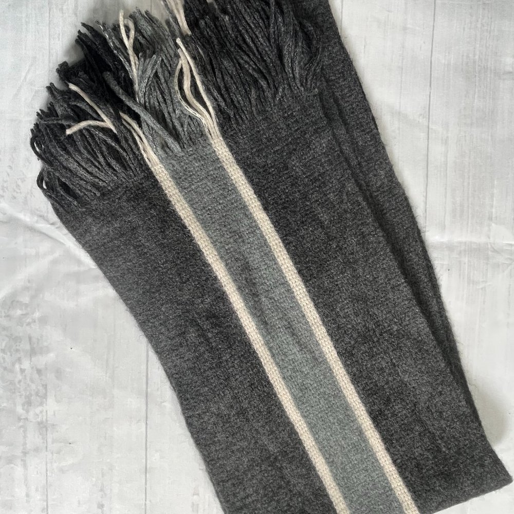 Tommy Hilfiger 100% Acrylic Gray Men's Scarf NWT